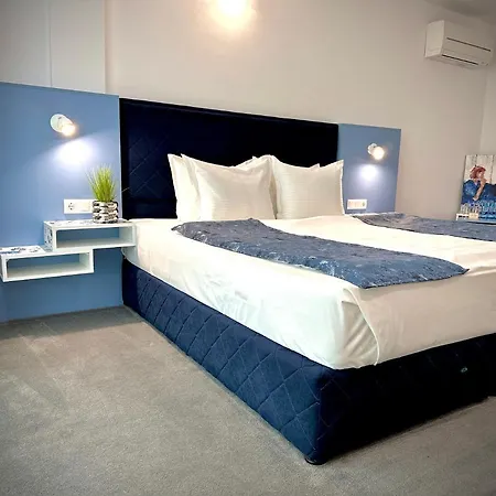 מלון Del Ponte *