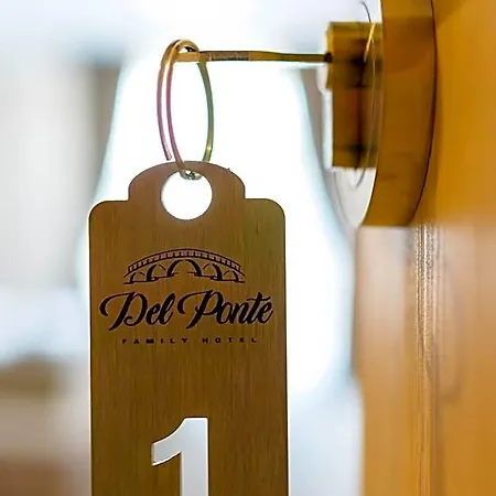 Del Ponte